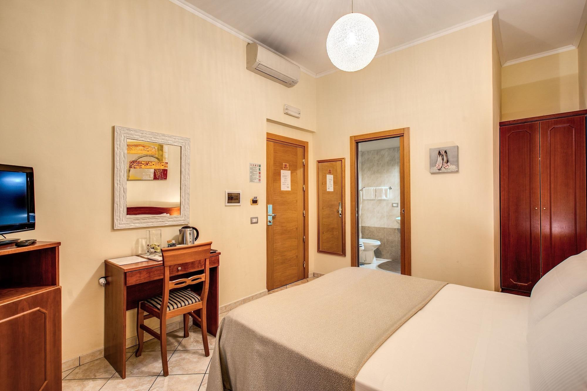 Residenza Praetoria Hotel โรม ภายนอก รูปภาพ