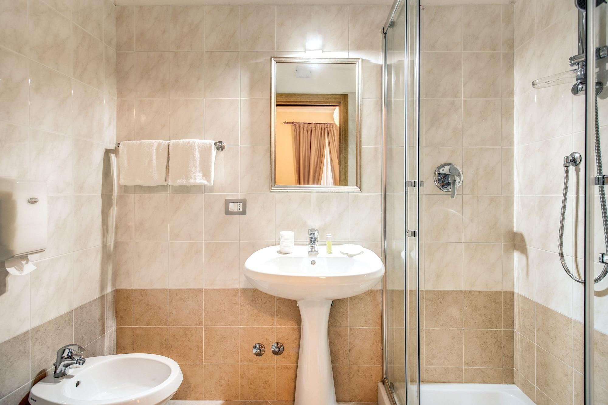 Residenza Praetoria Hotel โรม ภายนอก รูปภาพ
