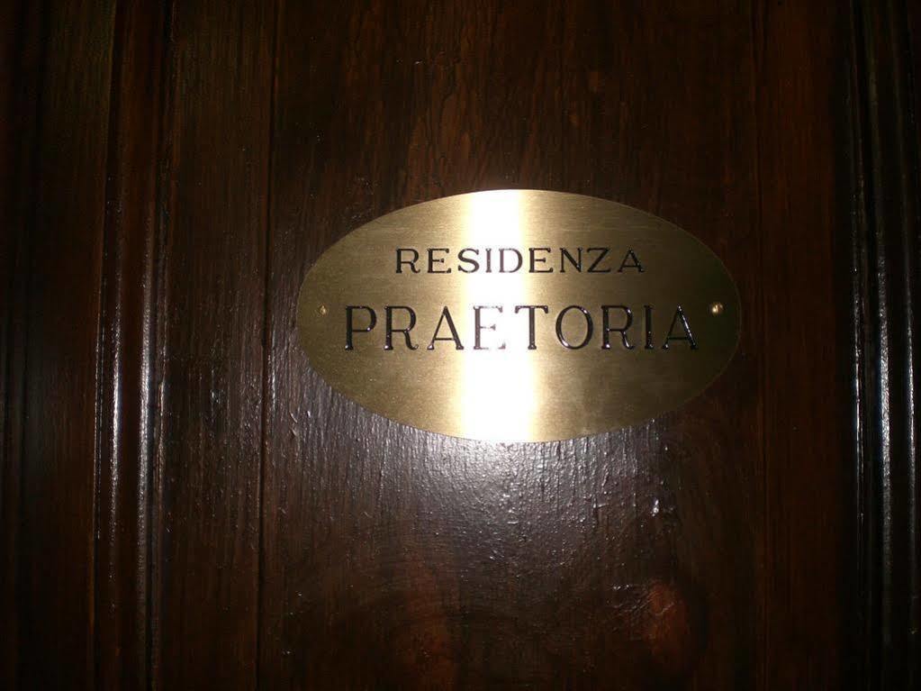 Residenza Praetoria Hotel โรม ภายนอก รูปภาพ