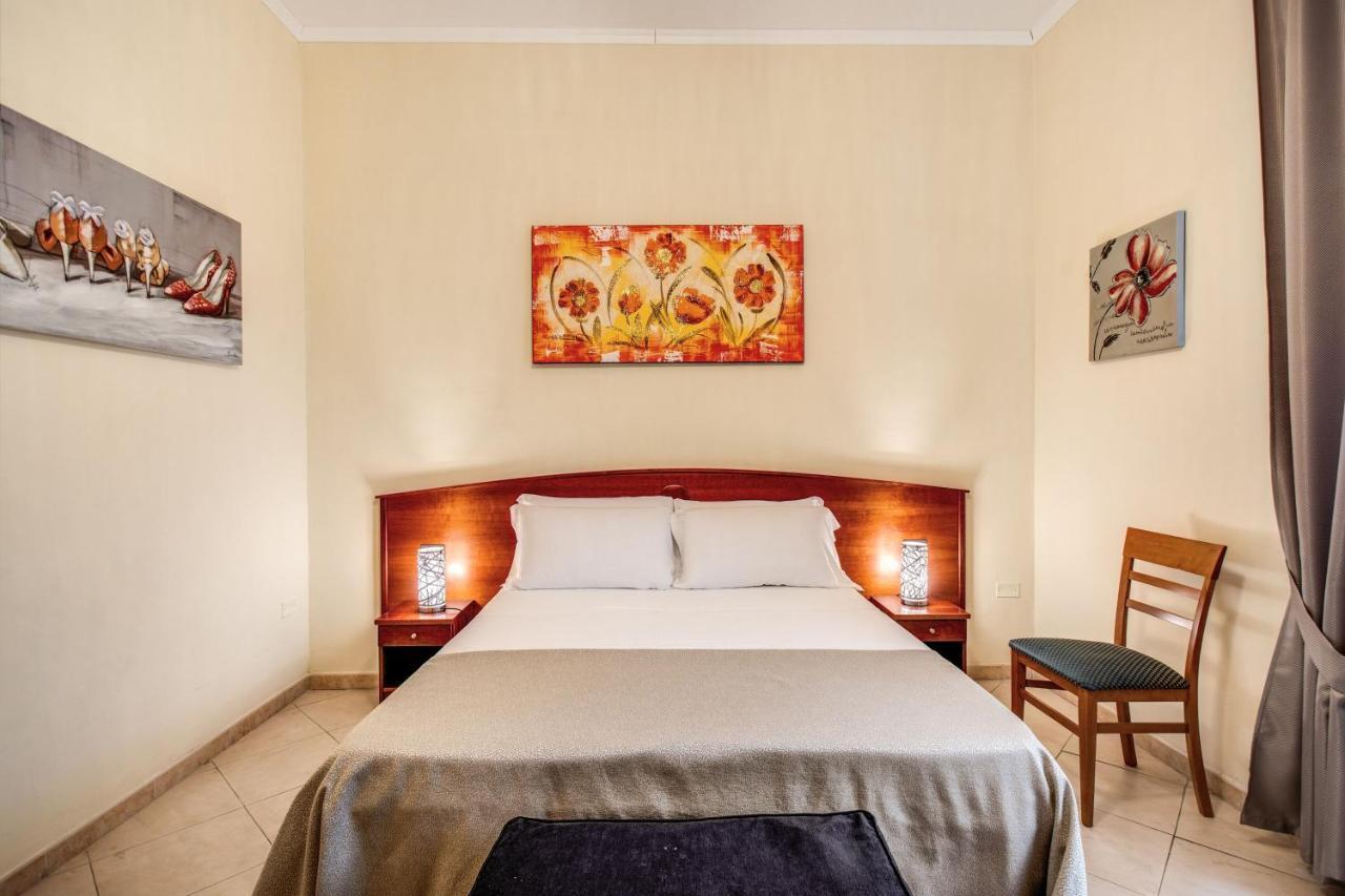 Residenza Praetoria Hotel โรม ภายนอก รูปภาพ